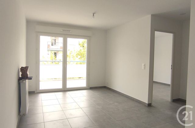 Appartement F2 à louer - 2 pièces - 36.2 m2 - LE CANNET - 06 - PROVENCE-ALPES-COTE-D-AZUR - Century 21 Les Clés Du Sud