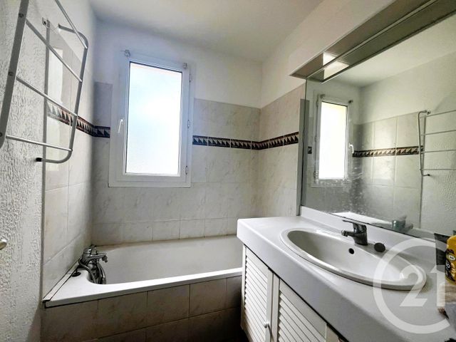 Appartement F2 à vendre - 2 pièces - 46.41 m2 - LE CANNET - 06 - PROVENCE-ALPES-COTE-D-AZUR - Century 21 Les Clés Du Sud