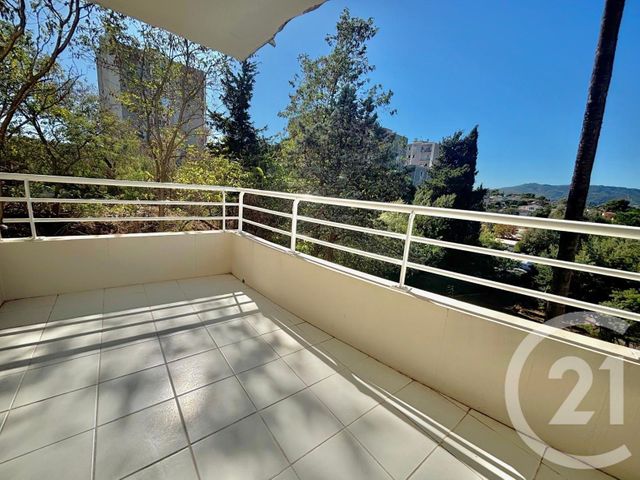 Afficher la photo en grand Appartement F2 à vendre - 2 pièces - 46.41 m2 - LE CANNET - 06 - PROVENCE-ALPES-COTE-D-AZUR - Century 21 Les Clés Du Sud
