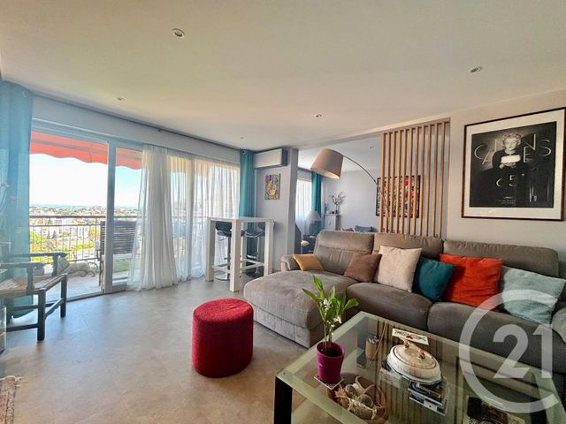 Appartement F2 à vendre - 3 pièces - 69.0 m2 - LE CANNET - 06 - PROVENCE-ALPES-COTE-D-AZUR - Century 21 Les Clés Du Sud
