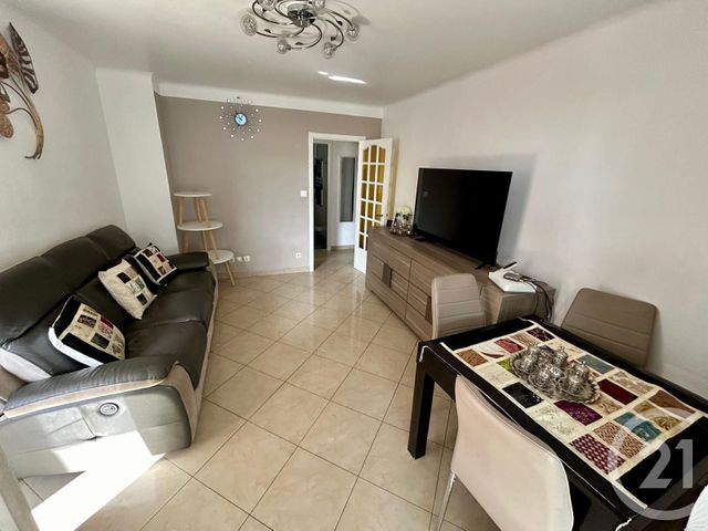 Appartement F4 à vendre - 4 pièces - 62.0 m2 - LE CANNET - 06 - PROVENCE-ALPES-COTE-D-AZUR - Century 21 Les Clés Du Sud