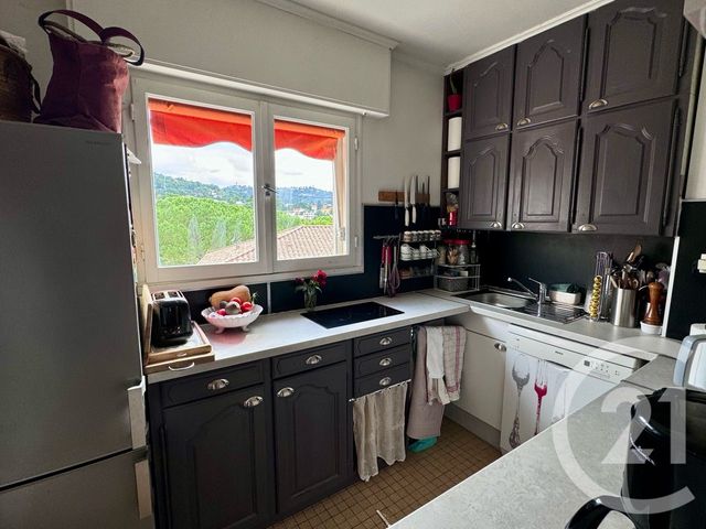 Afficher la photo en grand Appartement F3 à vendre - 3 pièces - 83.01 m2 - LE CANNET - 06 - PROVENCE-ALPES-COTE-D-AZUR - Century 21 Les Clés Du Sud