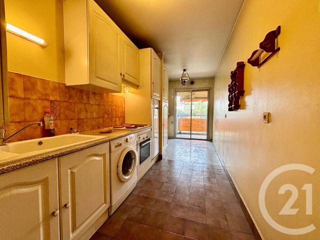 Appartement F3 à vendre - 3 pièces - 72.07 m2 - LE CANNET - 06 - PROVENCE-ALPES-COTE-D-AZUR - Century 21 Les Clés Du Sud