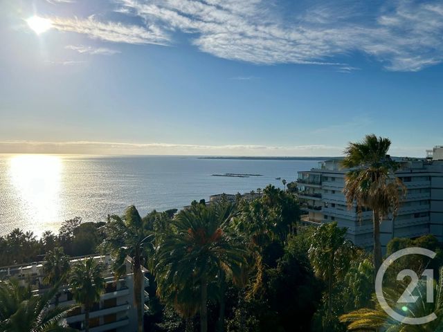 Appartement F4 à vendre - 4 pièces - 176.0 m2 - VALLAURIS - 06 - PROVENCE-ALPES-COTE-D-AZUR - Century 21 Les Clés Du Sud