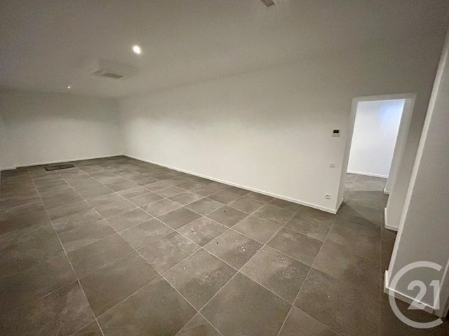 maison à vendre - 4 pièces - 228.0 m2 - MOUANS SARTOUX - 06 - PROVENCE-ALPES-COTE-D-AZUR - Century 21 Les Clés Du Sud