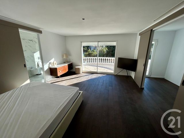 maison à vendre - 4 pièces - 228.0 m2 - MOUANS SARTOUX - 06 - PROVENCE-ALPES-COTE-D-AZUR - Century 21 Les Clés Du Sud