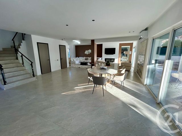 maison à vendre - 4 pièces - 228.0 m2 - MOUANS SARTOUX - 06 - PROVENCE-ALPES-COTE-D-AZUR - Century 21 Les Clés Du Sud