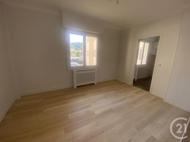 Appartement Studio à louer - 1 pièce - 26.3 m2 - LE CANNET - 06 - PROVENCE-ALPES-COTE-D-AZUR - Century 21 Les Clés Du Sud