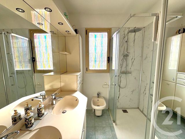 Appartement F3 à vendre - 3 pièces - 95.12 m2 - LE CANNET - 06 - PROVENCE-ALPES-COTE-D-AZUR - Century 21 Les Clés Du Sud