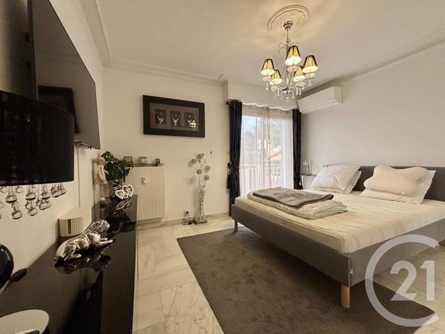 Appartement F4 à vendre - 4 pièces - 122.01 m2 - LE CANNET - 06 - PROVENCE-ALPES-COTE-D-AZUR - Century 21 Les Clés Du Sud