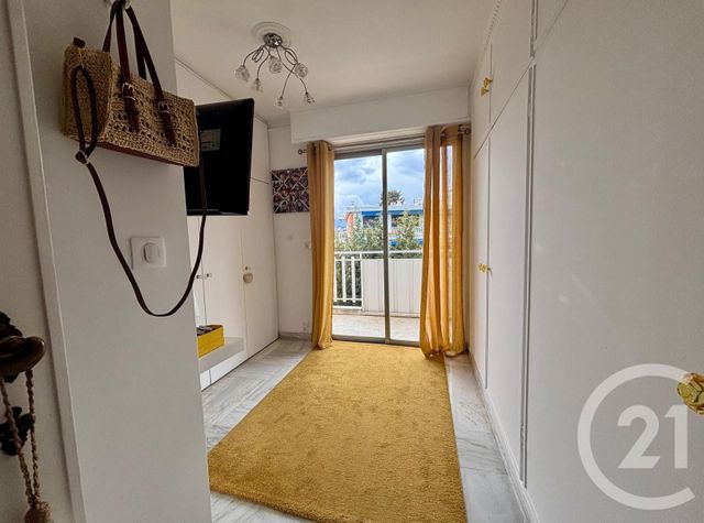 Appartement F4 à vendre - 4 pièces - 122.01 m2 - LE CANNET - 06 - PROVENCE-ALPES-COTE-D-AZUR - Century 21 Les Clés Du Sud