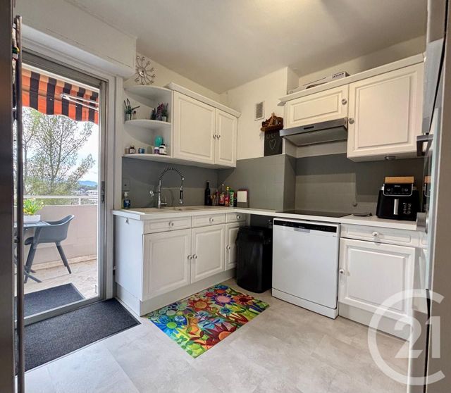 Appartement F4 à vendre - 4 pièces - 122.01 m2 - LE CANNET - 06 - PROVENCE-ALPES-COTE-D-AZUR - Century 21 Les Clés Du Sud