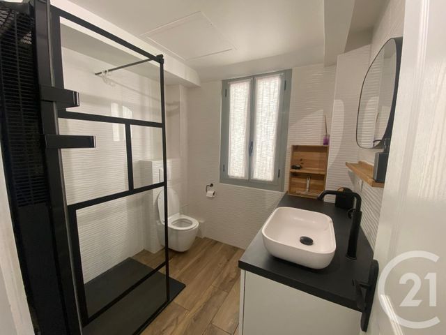 Appartement F2 à louer - 2 pièces - 47.47 m2 - LE CANNET - 06 - PROVENCE-ALPES-COTE-D-AZUR - Century 21 Les Clés Du Sud