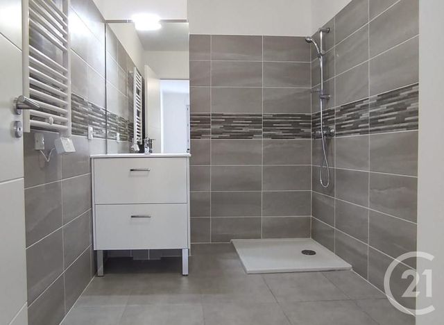 Afficher la photo en grand Appartement F2 à louer - 2 pièces - 44.45 m2 - LE CANNET - 06 - PROVENCE-ALPES-COTE-D-AZUR - Century 21 Les Clés Du Sud