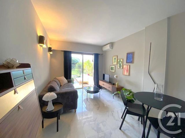 Appartement F1 à vendre - 1 pièce - 24.1 m2 - LE CANNET - 06 - PROVENCE-ALPES-COTE-D-AZUR - Century 21 Les Clés Du Sud