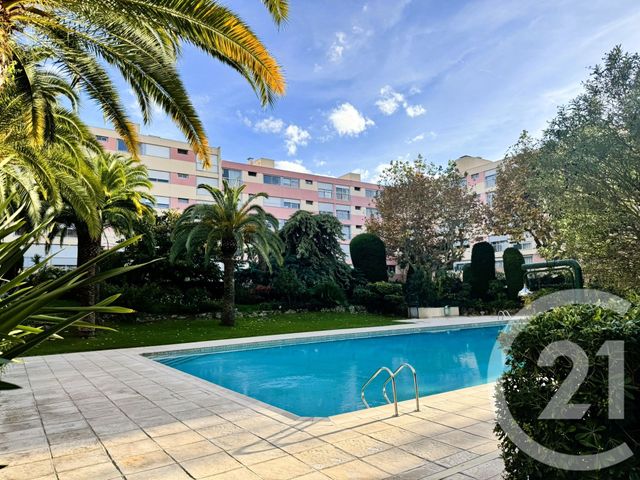Appartement F3 à vendre - 3 pièces - 70.02 m2 - VALLAURIS - 06 - PROVENCE-ALPES-COTE-D-AZUR - Century 21 Les Clés Du Sud