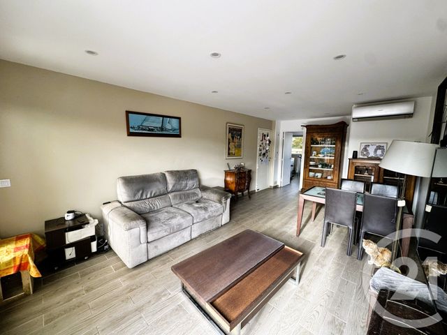 Appartement F3 à vendre - 3 pièces - 70.02 m2 - VALLAURIS - 06 - PROVENCE-ALPES-COTE-D-AZUR - Century 21 Les Clés Du Sud