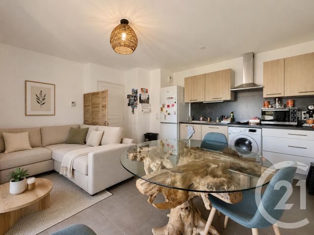 Appartement F2 à vendre - 2 pièces - 43.46 m2 - LE CANNET - 06 - PROVENCE-ALPES-COTE-D-AZUR - Century 21 Les Clés Du Sud