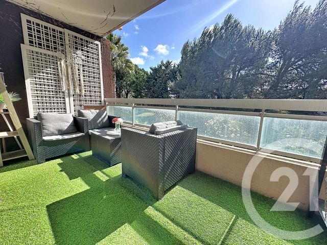 Appartement F2 à vendre LE CANNET