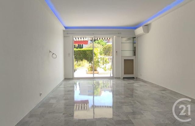 Appartement F3 à louer - 3 pièces - 75.81 m2 - LE CANNET - 06 - PROVENCE-ALPES-COTE-D-AZUR - Century 21 Les Clés Du Sud