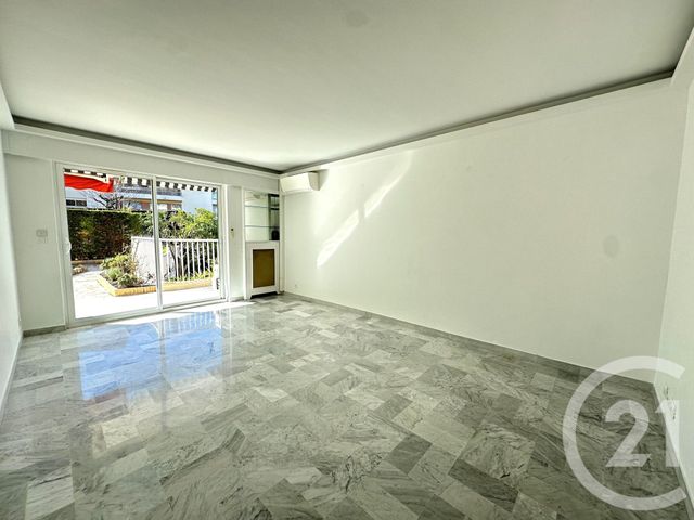 Appartement F3 à louer - 3 pièces - 75.81 m2 - LE CANNET - 06 - PROVENCE-ALPES-COTE-D-AZUR - Century 21 Les Clés Du Sud