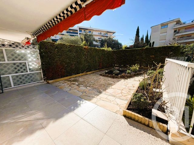 Appartement F3 à louer LE CANNET