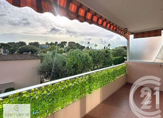 Appartement F4 à vendre - 4 pièces - 85.8 m2 - LE CANNET - 06 - PROVENCE-ALPES-COTE-D-AZUR - Century 21 Les Clés Du Sud