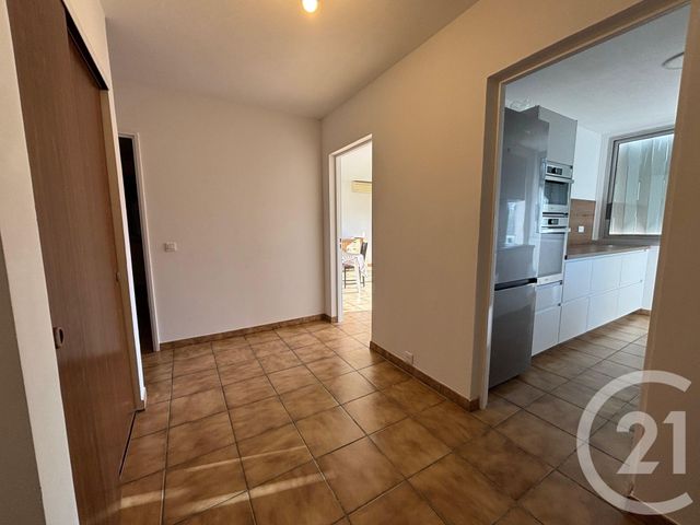 Appartement F4 à vendre - 4 pièces - 85.8 m2 - LE CANNET - 06 - PROVENCE-ALPES-COTE-D-AZUR - Century 21 Les Clés Du Sud