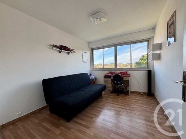Appartement F4 à vendre - 4 pièces - 85.8 m2 - LE CANNET - 06 - PROVENCE-ALPES-COTE-D-AZUR - Century 21 Les Clés Du Sud