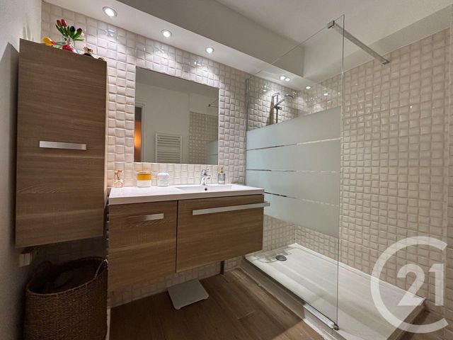 Appartement F2 à vendre - 2 pièces - 47.26 m2 - LE CANNET - 06 - PROVENCE-ALPES-COTE-D-AZUR - Century 21 Les Clés Du Sud
