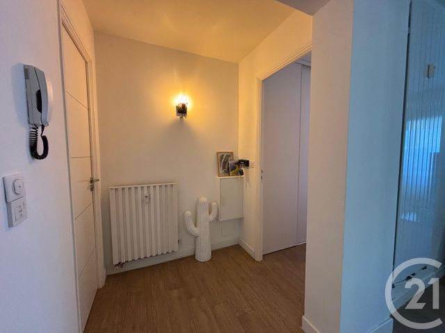 Appartement F2 à vendre - 2 pièces - 47.26 m2 - LE CANNET - 06 - PROVENCE-ALPES-COTE-D-AZUR - Century 21 Les Clés Du Sud