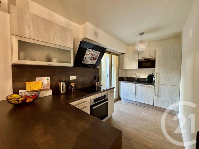 Appartement F2 à vendre - 2 pièces - 47.26 m2 - LE CANNET - 06 - PROVENCE-ALPES-COTE-D-AZUR - Century 21 Les Clés Du Sud