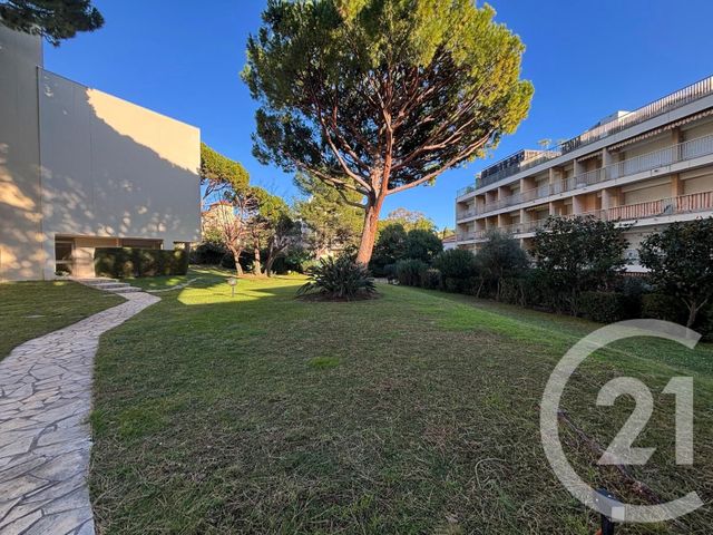 Appartement F1 à vendre - 1 pièce - 22.78 m2 - JUAN LES PINS - 06 - PROVENCE-ALPES-COTE-D-AZUR - Century 21 Les Clés Du Sud