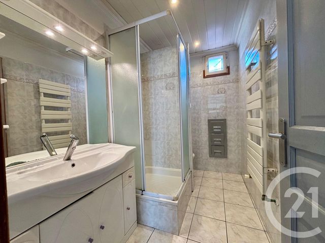 Appartement F3 à vendre - 3 pièces - 82.78 m2 - LE CANNET - 06 - PROVENCE-ALPES-COTE-D-AZUR - Century 21 Les Clés Du Sud