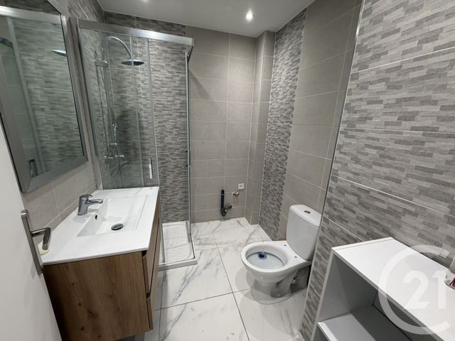 Appartement F1 à louer - 1 pièce - 27.78 m2 - LE CANNET - 06 - PROVENCE-ALPES-COTE-D-AZUR - Century 21 Les Clés Du Sud