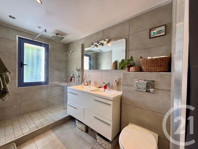 Appartement F3 à vendre - 3 pièces - 56.03 m2 - LE CANNET - 06 - PROVENCE-ALPES-COTE-D-AZUR - Century 21 Les Clés Du Sud