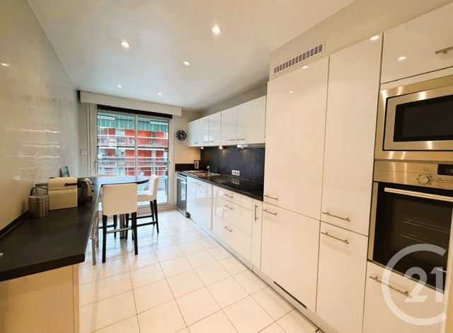 Appartement F3 à vendre - 3 pièces - 81.7 m2 - LE CANNET - 06 - PROVENCE-ALPES-COTE-D-AZUR - Century 21 Les Clés Du Sud