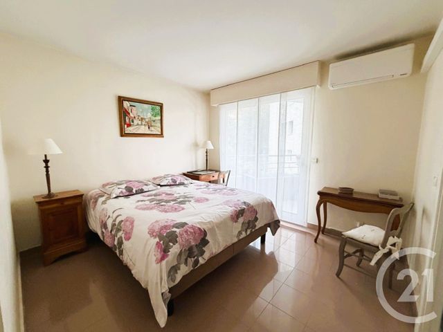 Appartement F3 à vendre - 3 pièces - 81.7 m2 - LE CANNET - 06 - PROVENCE-ALPES-COTE-D-AZUR - Century 21 Les Clés Du Sud