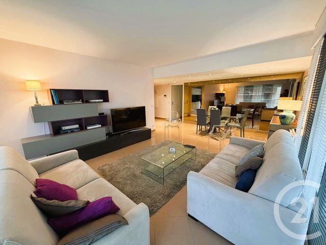 Appartement F3 à vendre - 3 pièces - 81.7 m2 - LE CANNET - 06 - PROVENCE-ALPES-COTE-D-AZUR - Century 21 Les Clés Du Sud