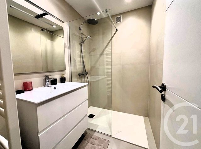 Appartement F3 à vendre - 3 pièces - 60.58 m2 - LE CANNET - 06 - PROVENCE-ALPES-COTE-D-AZUR - Century 21 Les Clés Du Sud