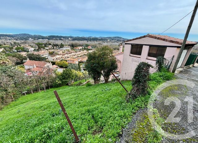 terrain à vendre - 500.0 m2 - MANDELIEU LA NAPOULE - 06 - PROVENCE-ALPES-COTE-D-AZUR - Century 21 Les Clés Du Sud
