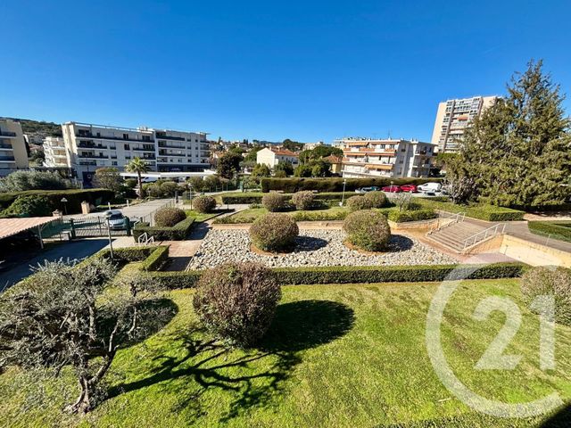 Appartement F4 à vendre - 4 pièces - 68.5 m2 - LE CANNET - 06 - PROVENCE-ALPES-COTE-D-AZUR - Century 21 Les Clés Du Sud