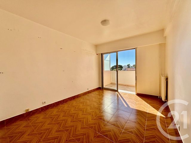 Appartement F2 à vendre - 2 pièces - 48.27 m2 - LE CANNET - 06 - PROVENCE-ALPES-COTE-D-AZUR - Century 21 Les Clés Du Sud