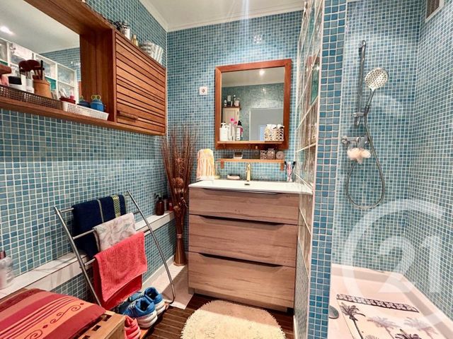 Appartement F4 à vendre - 4 pièces - 82.04 m2 - LE CANNET - 06 - PROVENCE-ALPES-COTE-D-AZUR - Century 21 Les Clés Du Sud