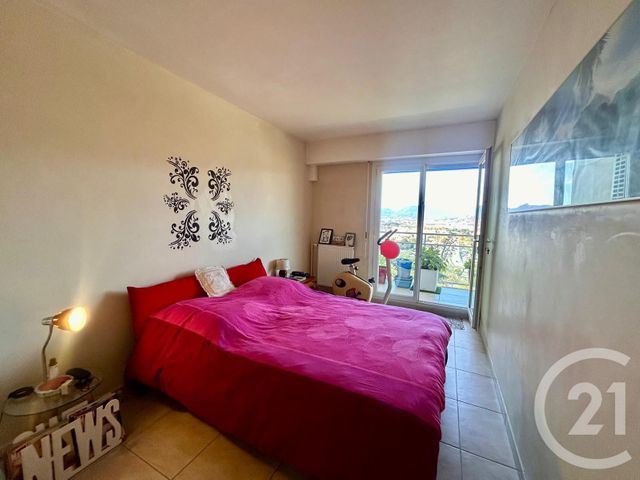 Appartement F4 à vendre - 4 pièces - 82.04 m2 - LE CANNET - 06 - PROVENCE-ALPES-COTE-D-AZUR - Century 21 Les Clés Du Sud
