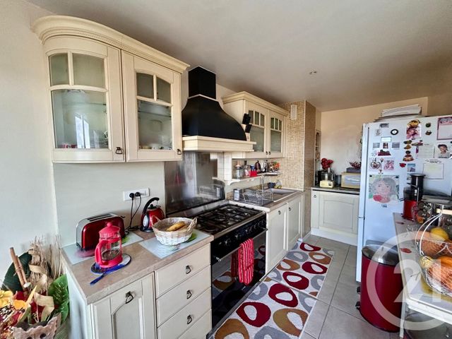 Appartement F4 à vendre - 4 pièces - 82.04 m2 - LE CANNET - 06 - PROVENCE-ALPES-COTE-D-AZUR - Century 21 Les Clés Du Sud