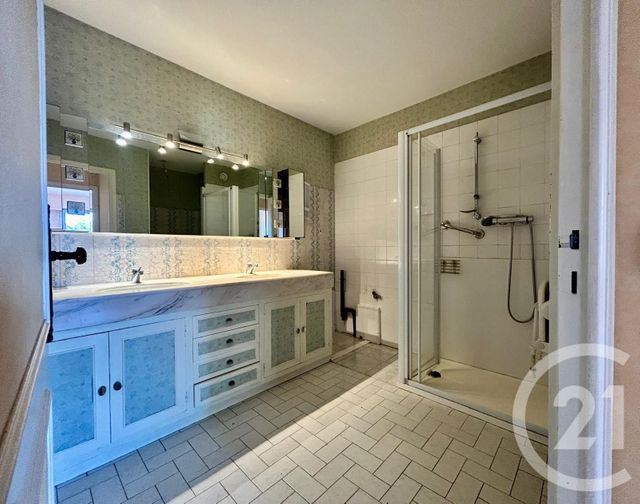 Appartement F3 à vendre - 3 pièces - 79.86 m2 - LE CANNET - 06 - PROVENCE-ALPES-COTE-D-AZUR - Century 21 Les Clés Du Sud