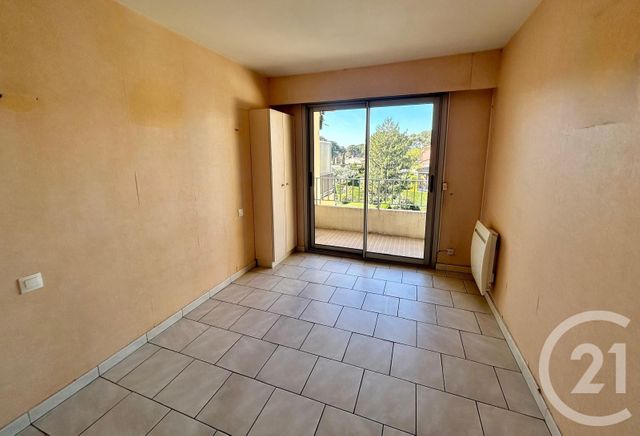 Appartement F3 à vendre - 3 pièces - 79.86 m2 - LE CANNET - 06 - PROVENCE-ALPES-COTE-D-AZUR - Century 21 Les Clés Du Sud