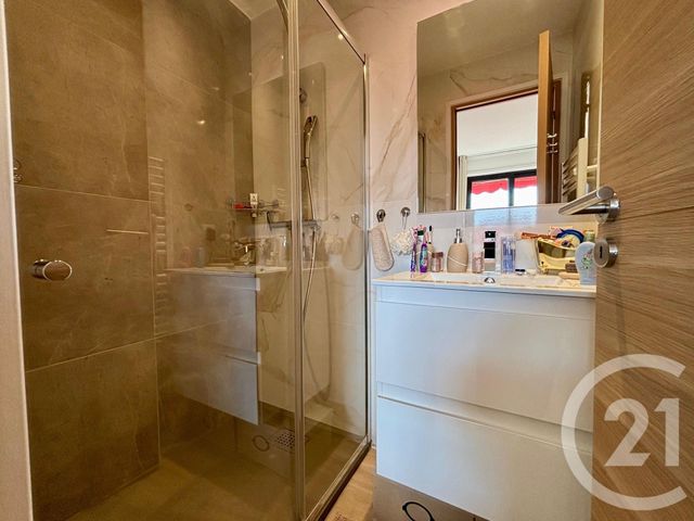 Appartement F4 à vendre - 4 pièces - 70.56 m2 - LE CANNET - 06 - PROVENCE-ALPES-COTE-D-AZUR - Century 21 Les Clés Du Sud