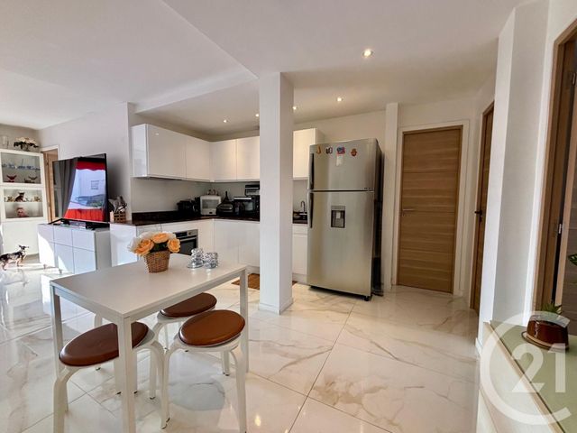 Appartement F4 à vendre - 4 pièces - 70.56 m2 - LE CANNET - 06 - PROVENCE-ALPES-COTE-D-AZUR - Century 21 Les Clés Du Sud